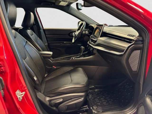 Used 2022 Red Jeep Limited image 16