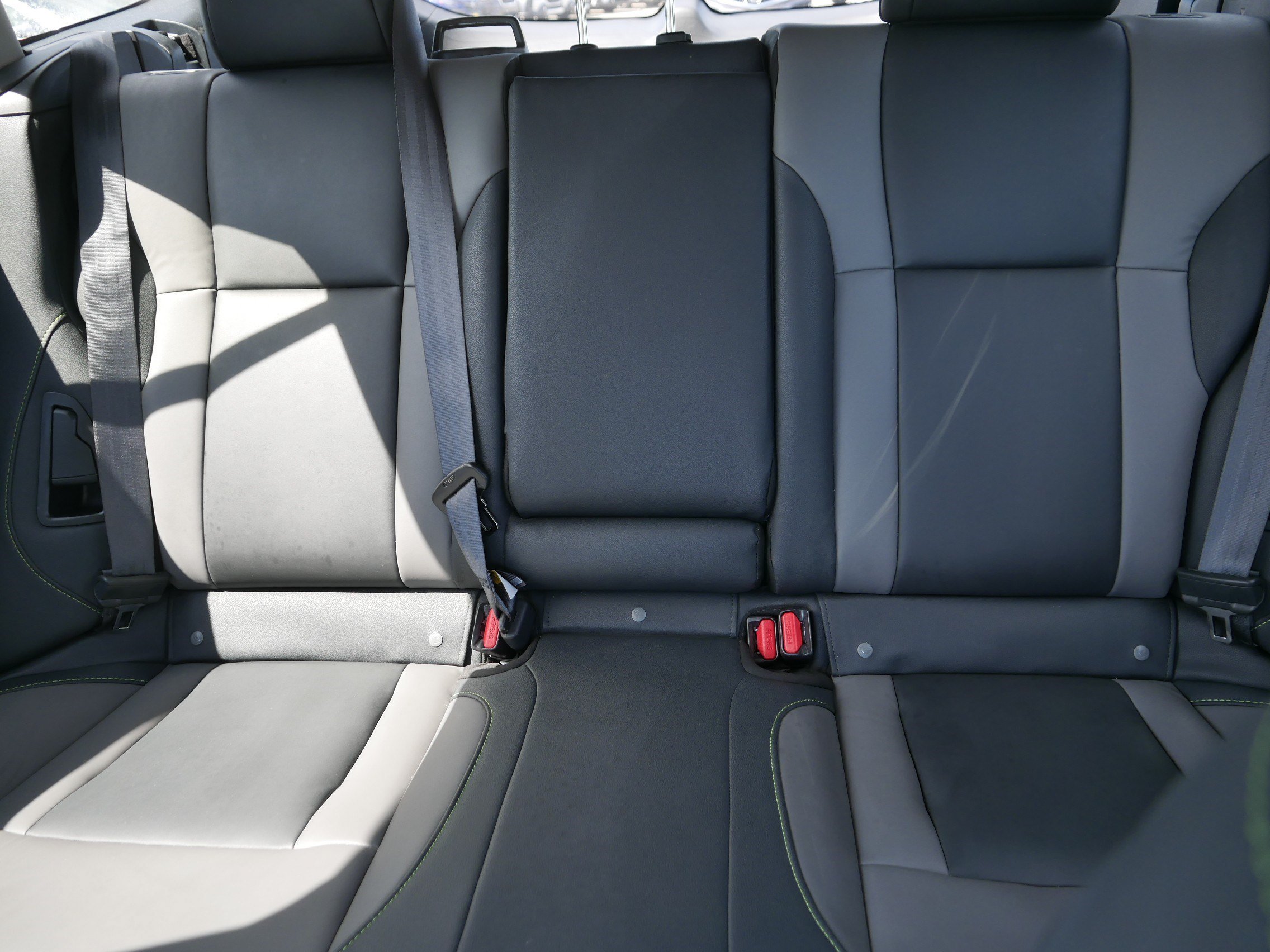 Used 2025 Magnetite Gray Metallic Subaru Onyx Edition image 13