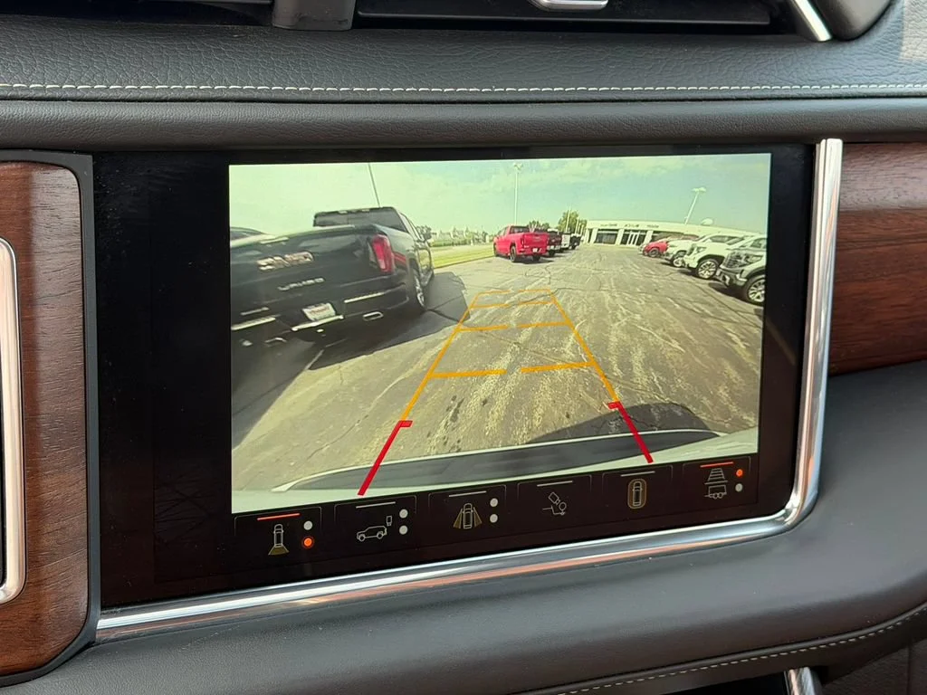 2023 GMC Yukon Denali Ultimate - Photo 51