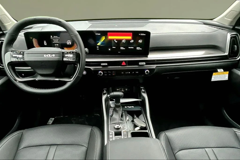 New 2026 Ebony Black Kia S image 5