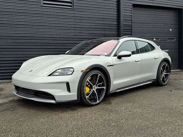 2026 Porsche Taycan