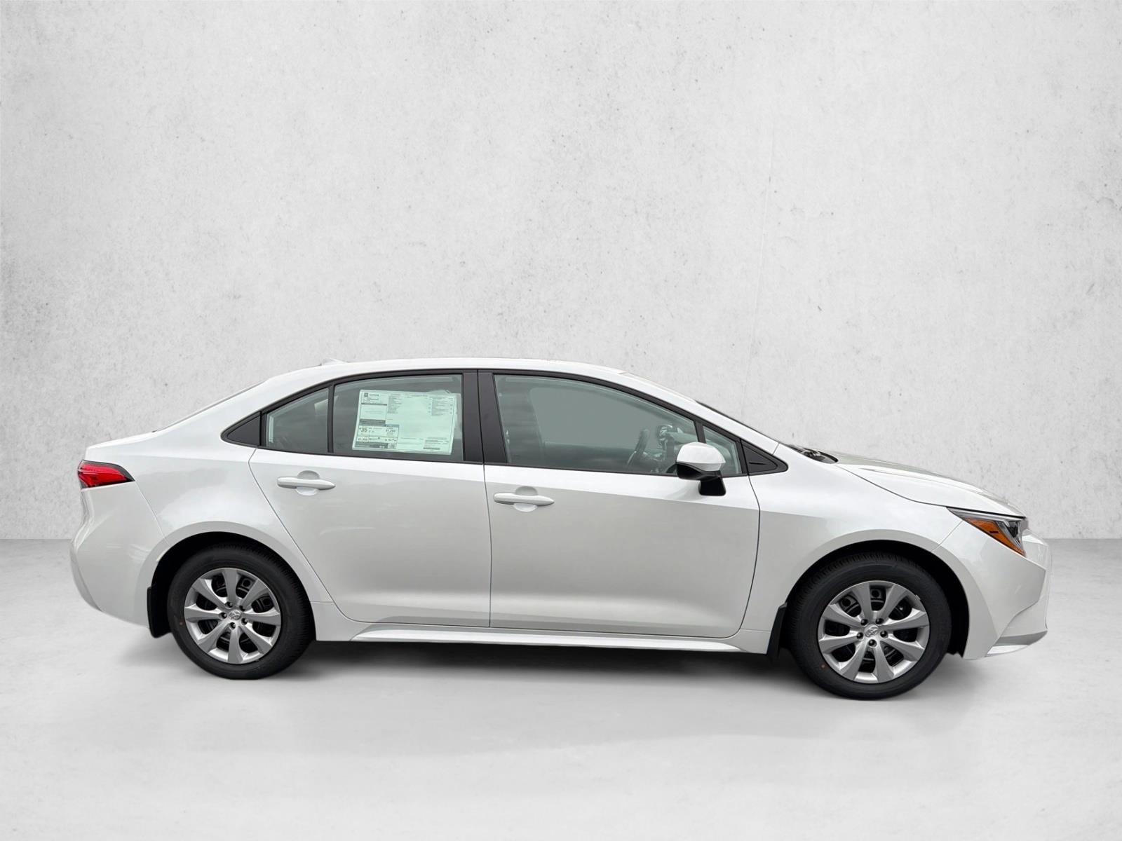 New 2027 Wind Chill Pearl Toyota LE image 2