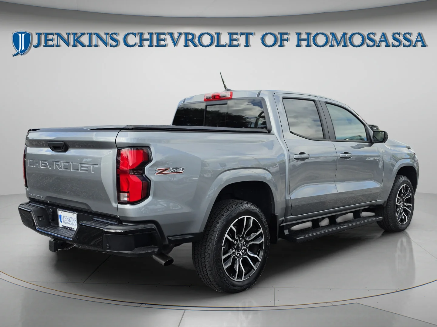 Used 2026 Sterling Gray Metallic Chevrolet 4WD Z71 image 5