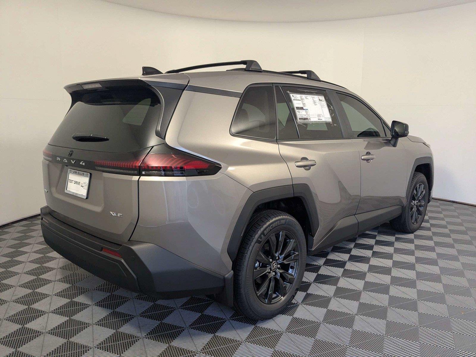New 2026 Meteor Shower Toyota  XLE Premium image 5