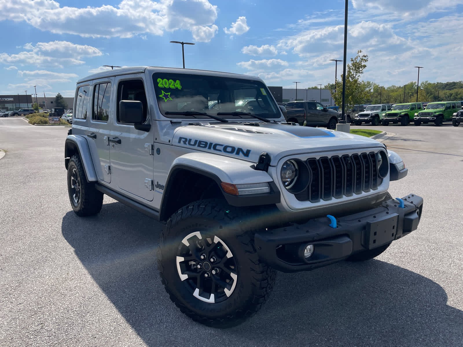 Used 2024 Jeep Wrangler 4xe Rubicon X 4XE with VIN 1C4RJXR67RW221982 for sale in Shawnee, KS