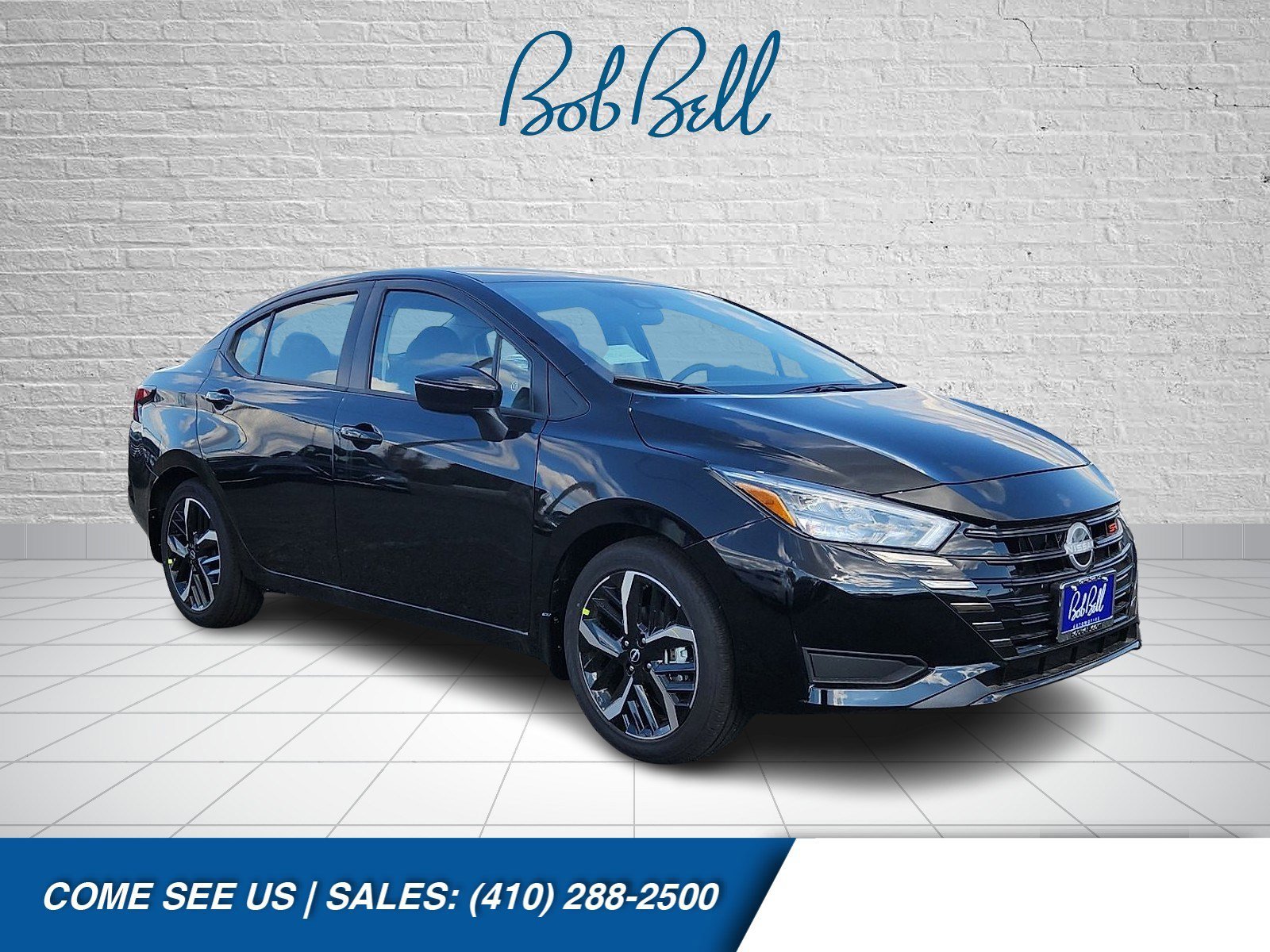 2025 Nissan Versa Sedan SR