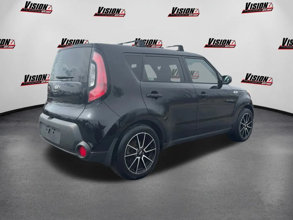 Used 2016 Black Kia Base image 5