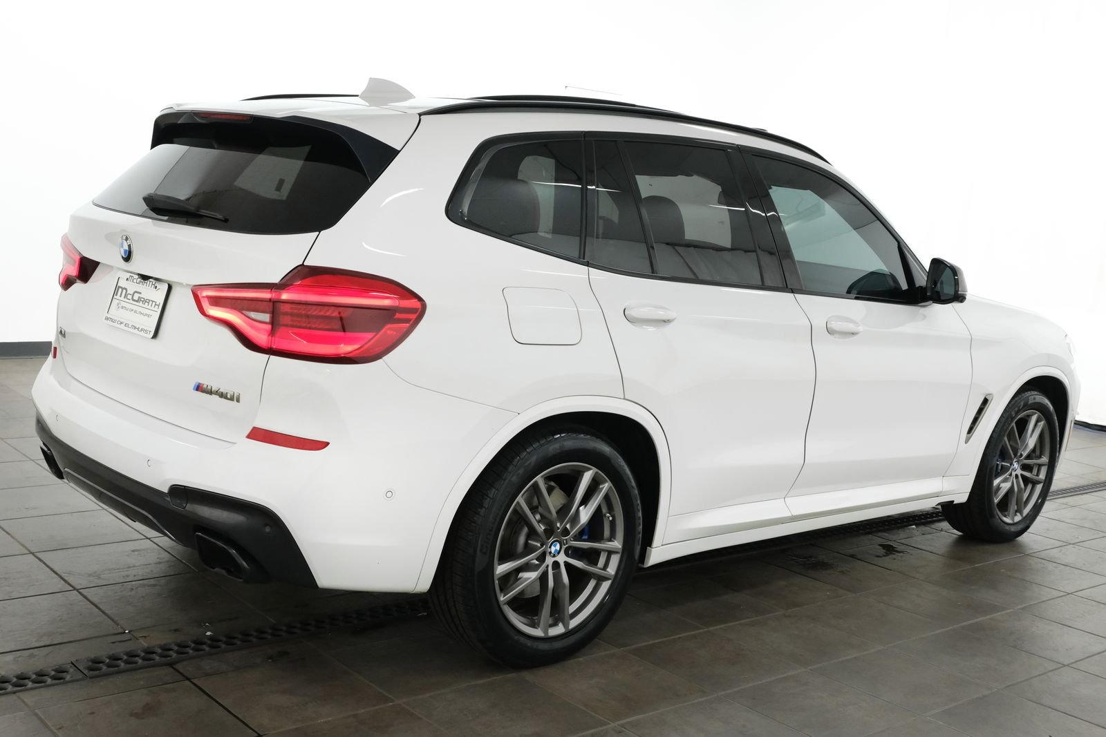 Used 2019 Alpine White BMW M40i image 6