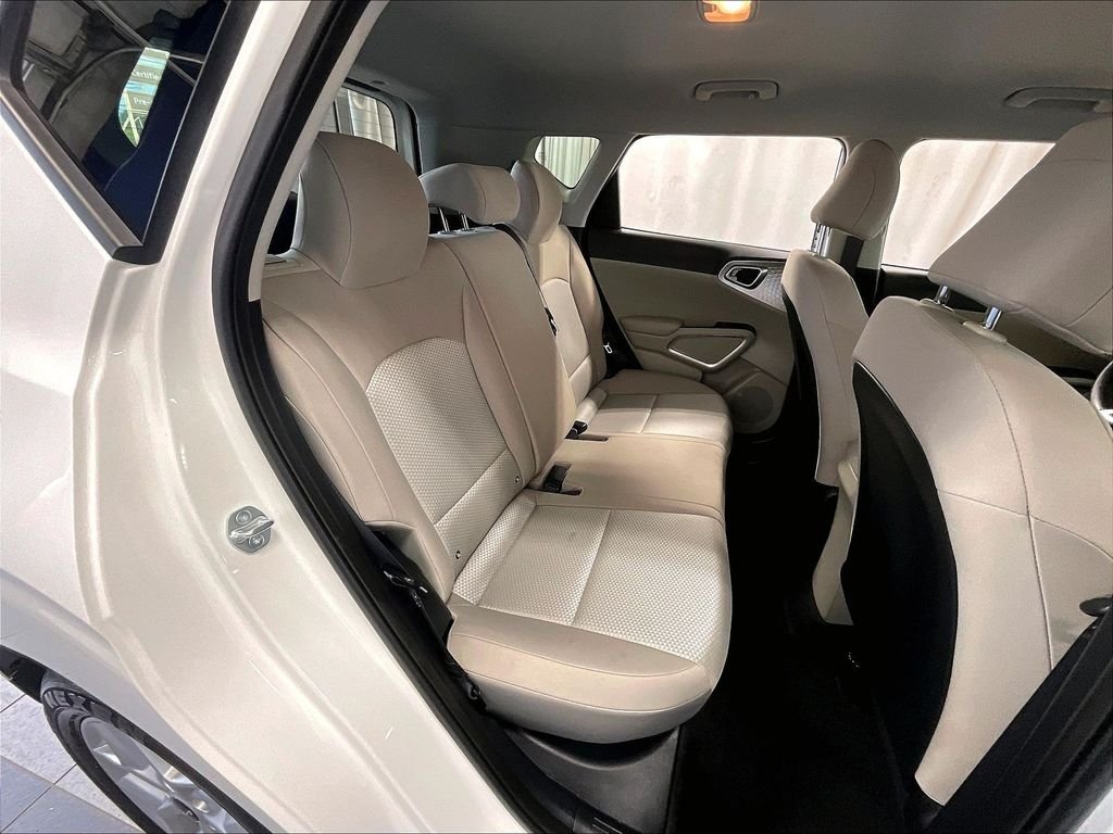 Used 2025 White Kia LX image 16