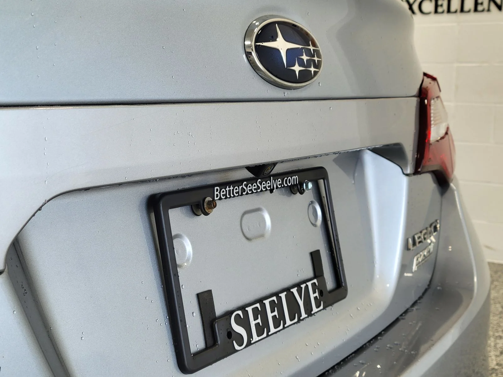 Used 2017 Silver Subaru 2.5i image 30