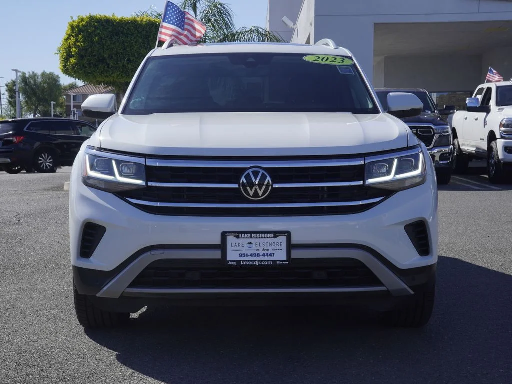 Used 2023 White Volkswagen SEL image 8