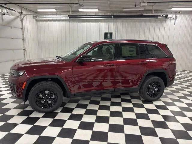 2026 Jeep Grand Cherokee Laredo