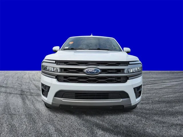 Certified Used 2024 Oxford White Ford XLT image 9