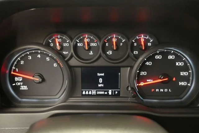 Used 2025 White GMC Pro image 33