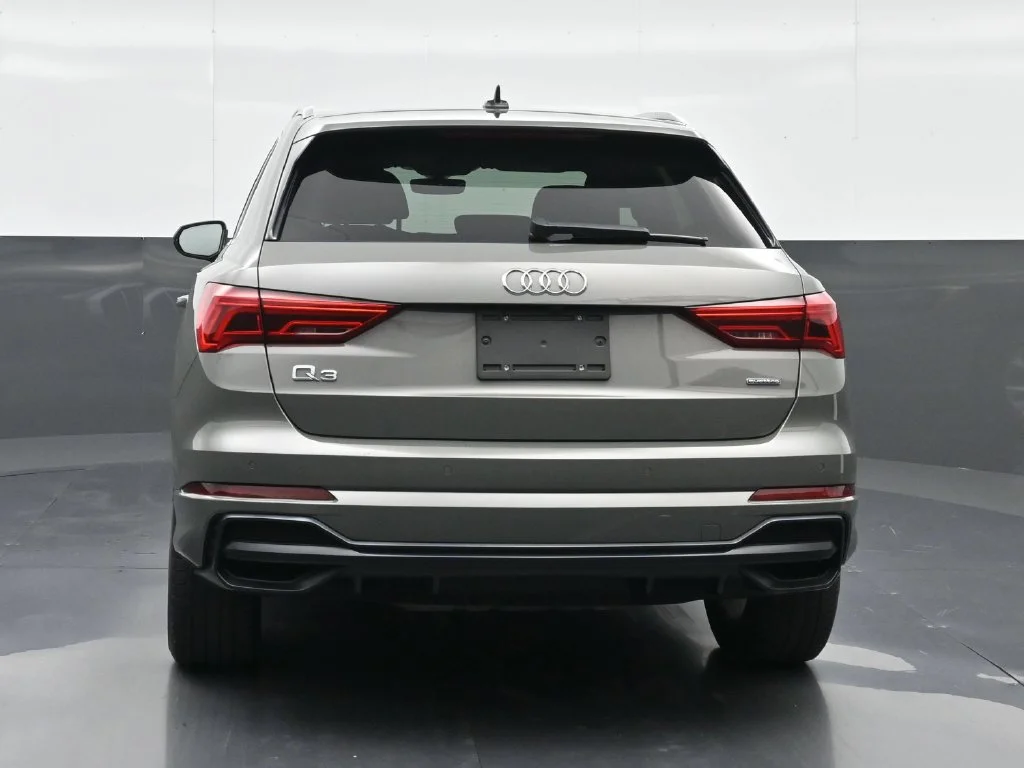 Used 2021 Gray Audi Premium image 7