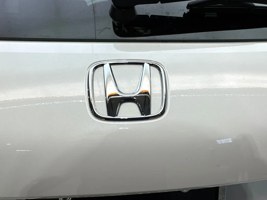 Used 2023 White Honda Sport image 19