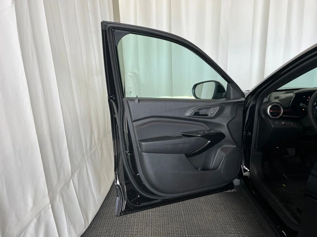 New 2026 Black Chevrolet 2RS image 18