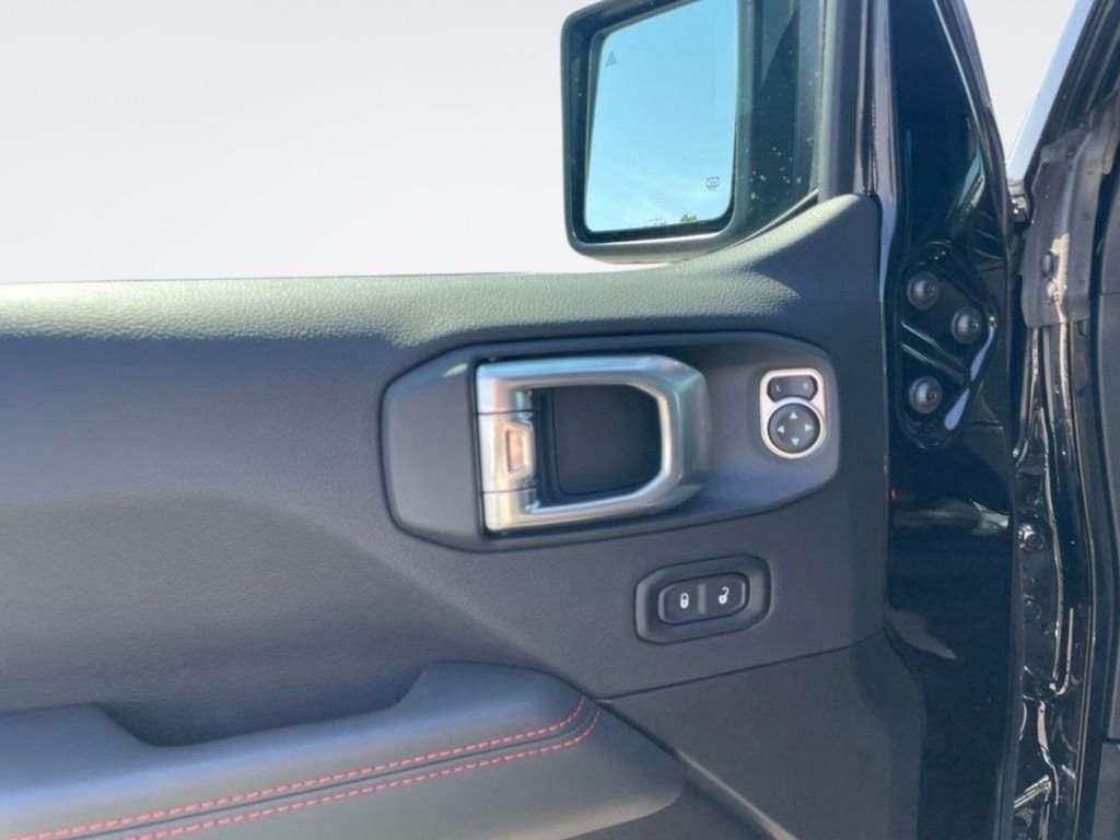 New 2026 Black Clear-Coat Exterior Paint Jeep Rubicon X image 17