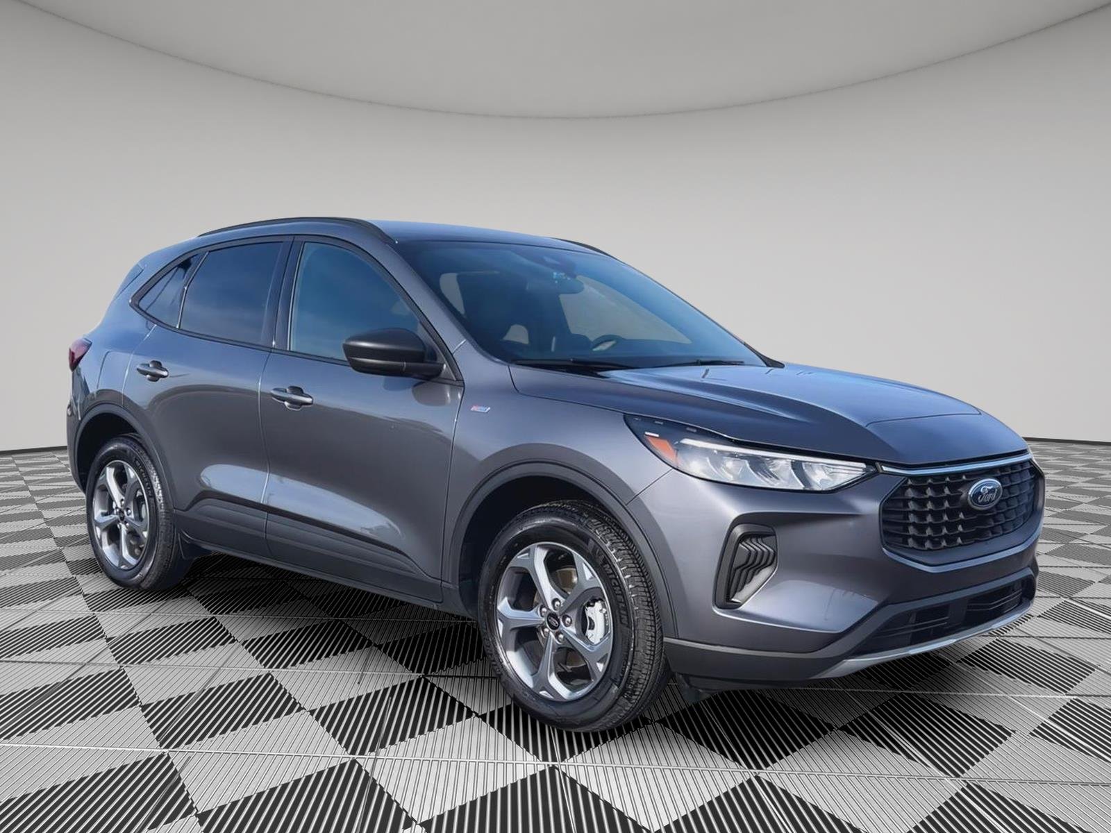 Used 2025 Ford Escape ST-Line with VIN 1FMCU9MN5SUA87719 for sale in Kansas City