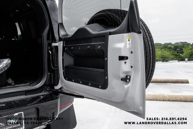 New 2026 Borasco Grey Land Rover S image 57