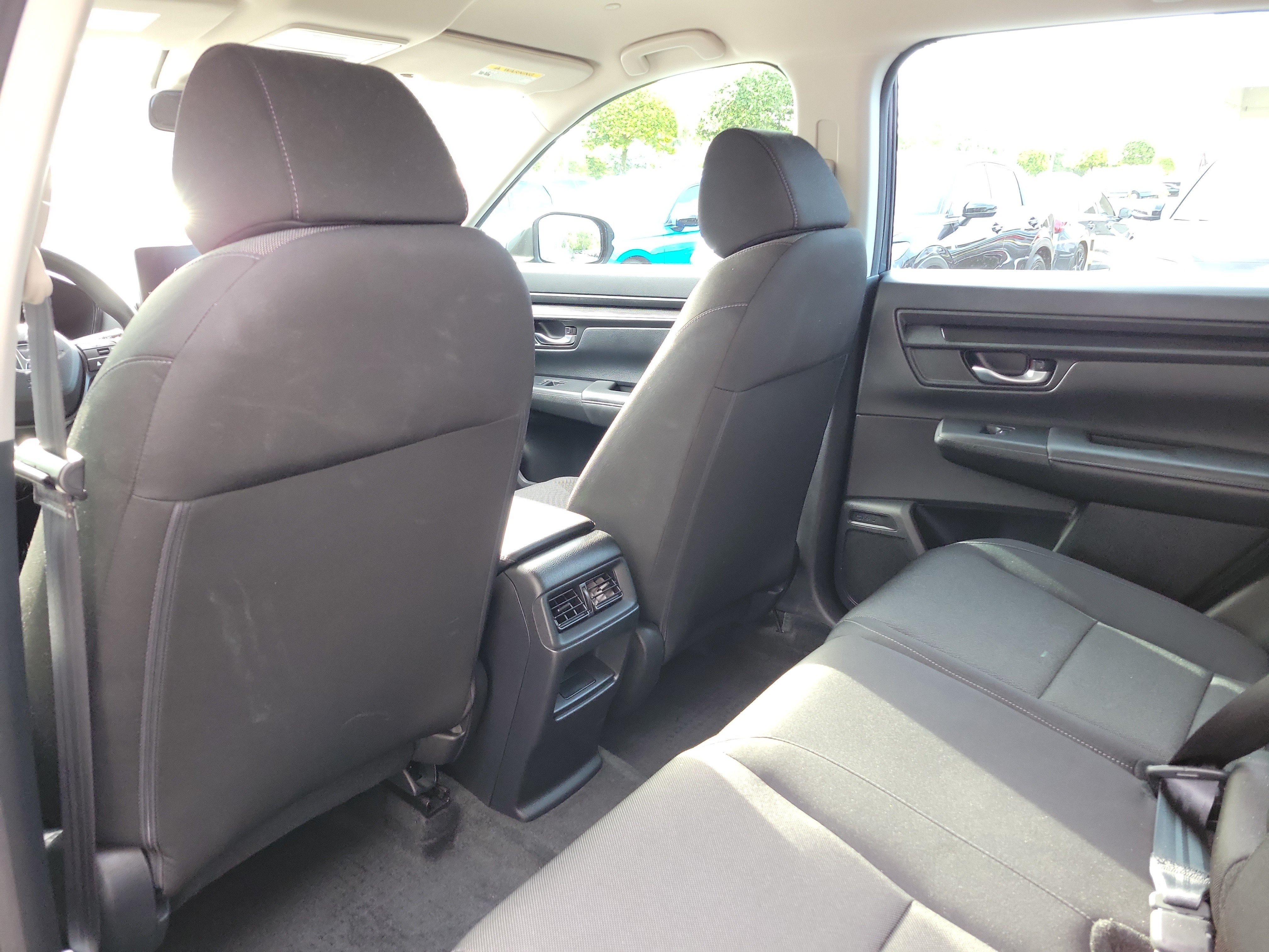 2024 Honda CR-V LX - Photo 40