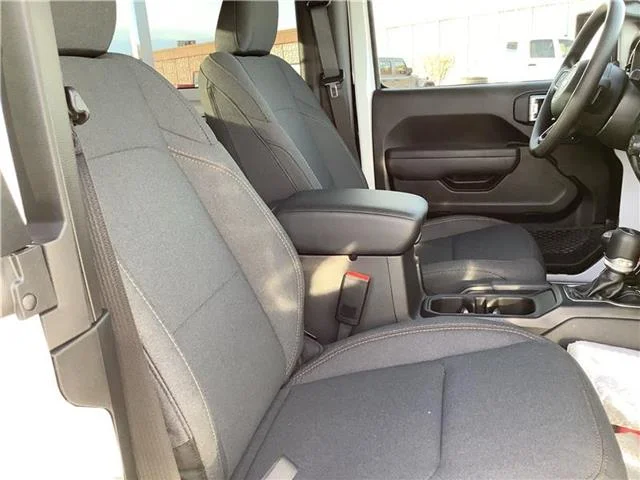 New 2026 Bright White Clear-Coat  Paint Jeep 2-DOOR SPORT image 23