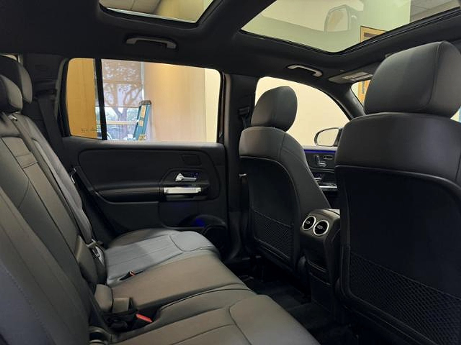 Certified Used 2025 Night Black Mercedes-Benz  image 20