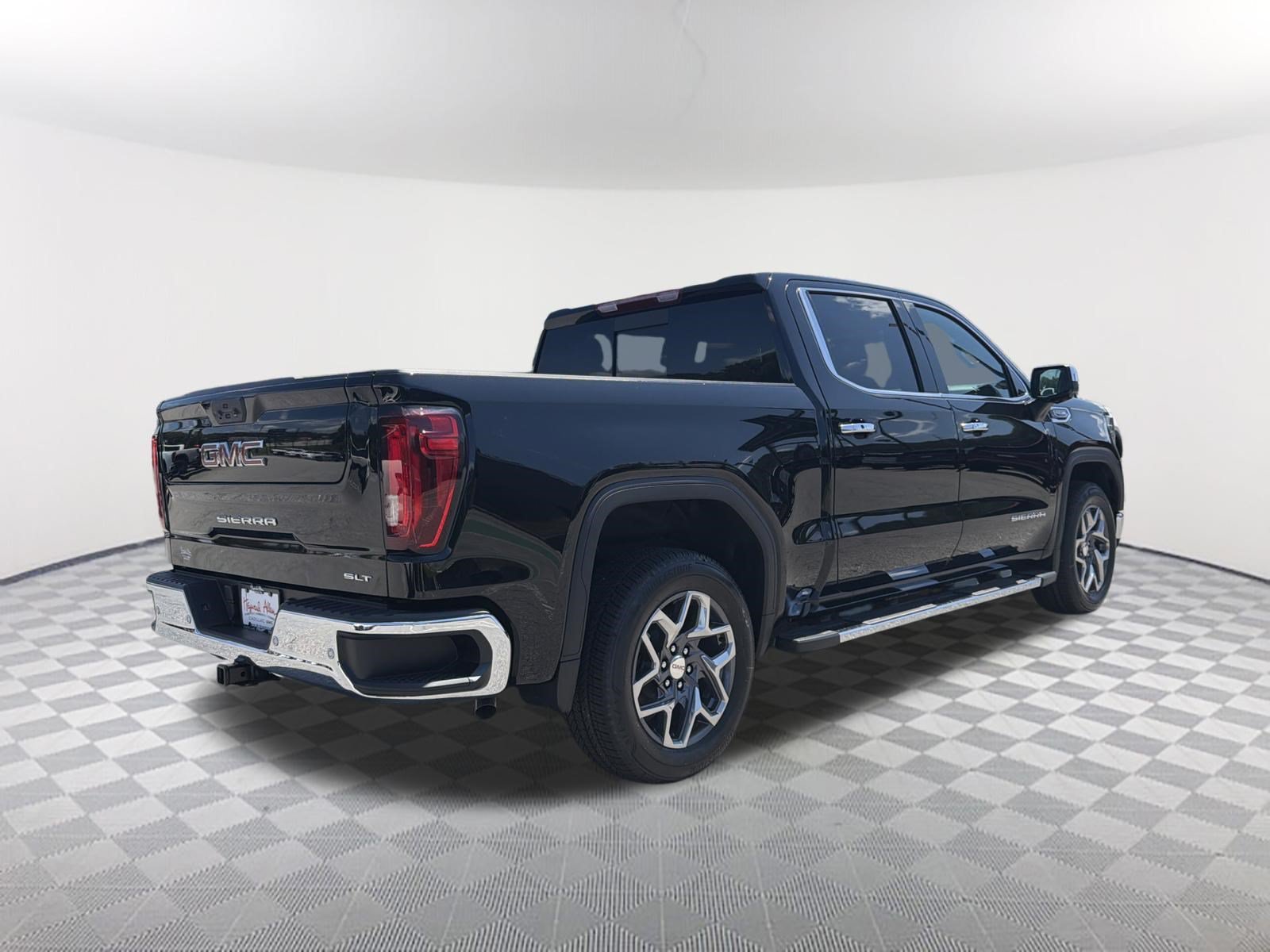 New 2026 Onyx Black GMC SLT image 5