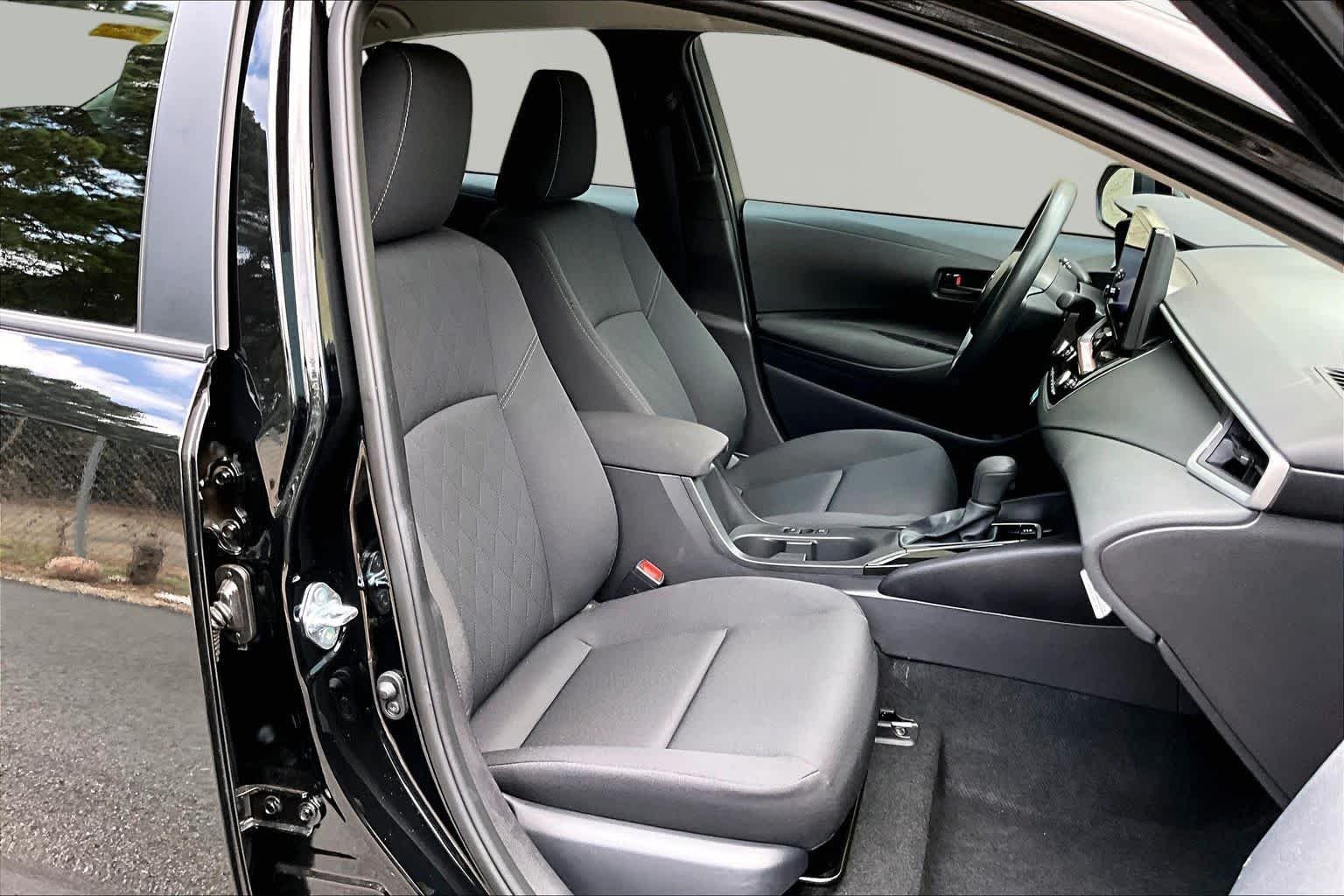 Used 2026 Midnight Black Metallic Toyota LE image 9