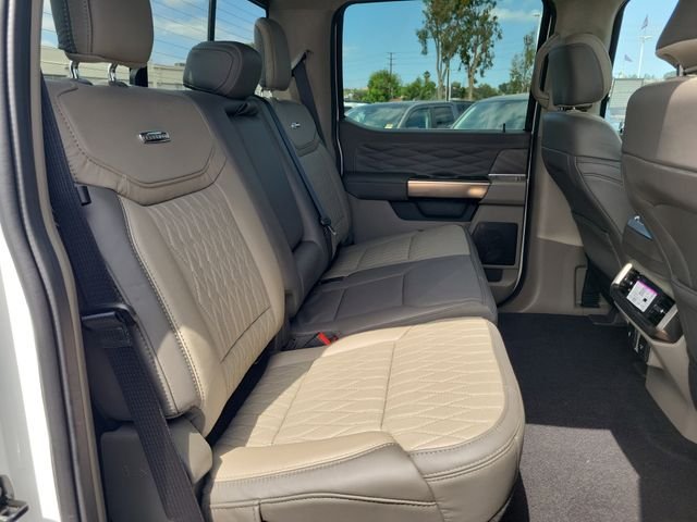 New 2026 Star White Metallic Tri-Coat Ford Platinum® image 22