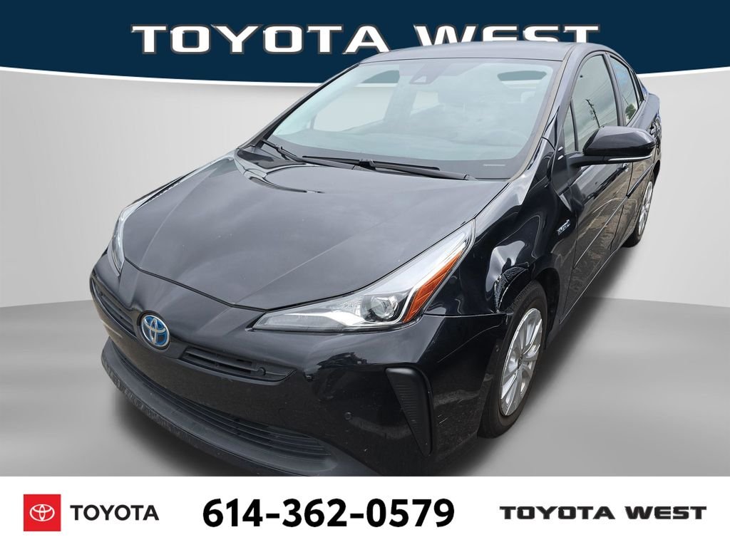 Used 2022 Black Toyota LE image 3