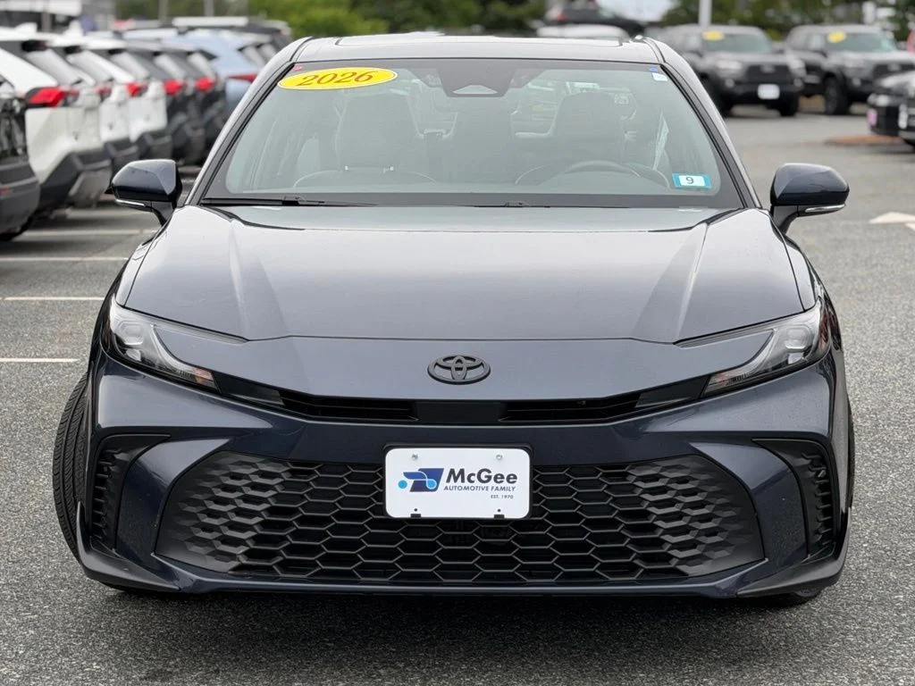 Used 2026  Toyota SE image 2