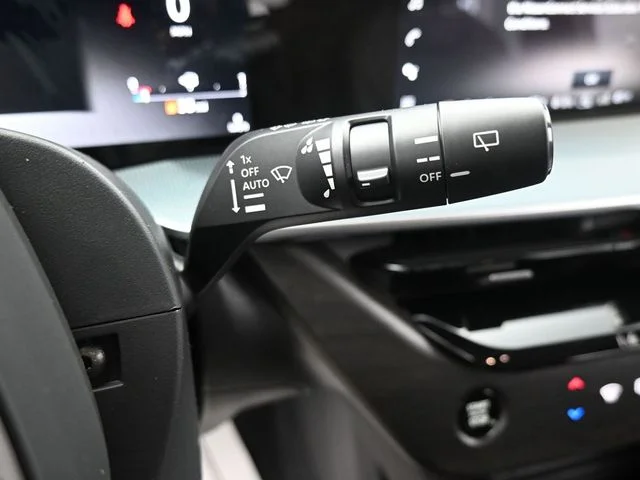New 2026 Black Nissan Platinum image 20