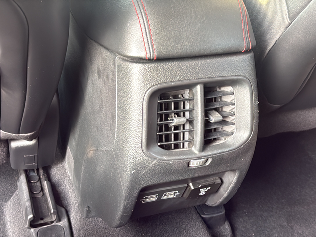 Used 2021 White Jeep Trailhawk image 19