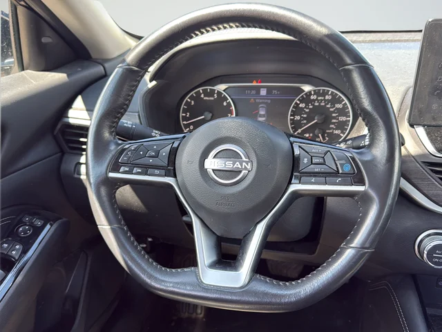 Used 2023 Black Nissan 2.5 SL image 17