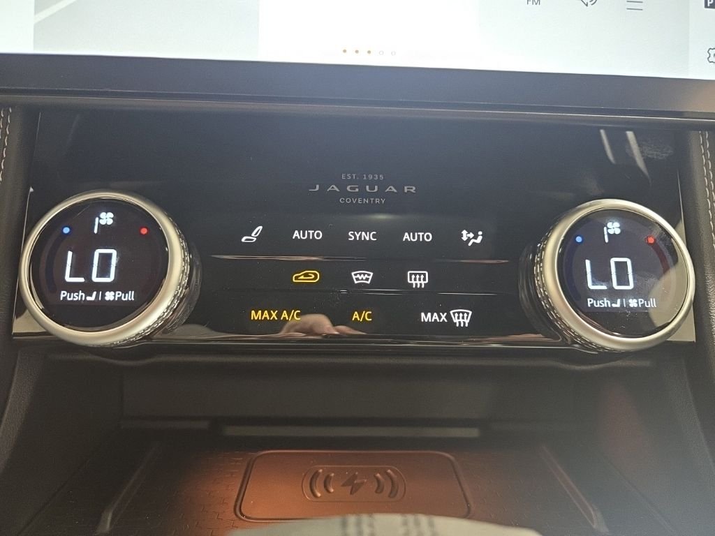 2026 Jaguar F-Pace R-Dynamic S - Photo 15