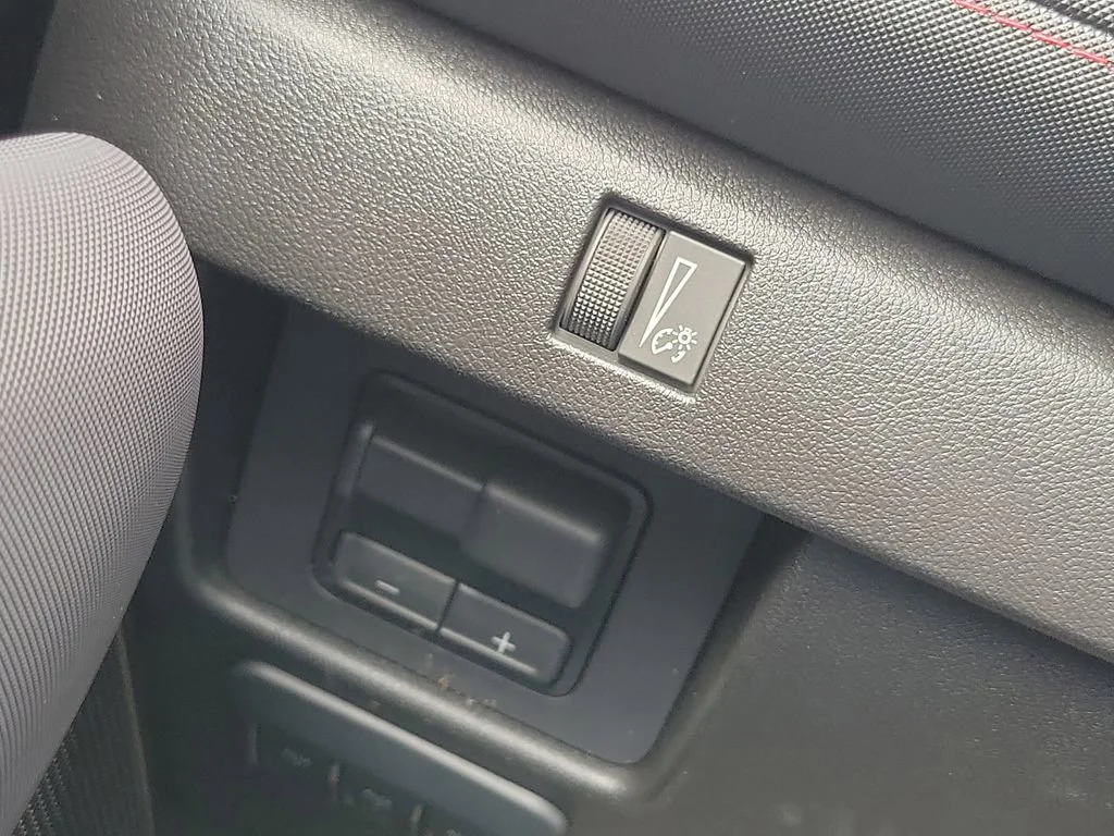 2026 Chevrolet Colorado Z71 - Photo 8