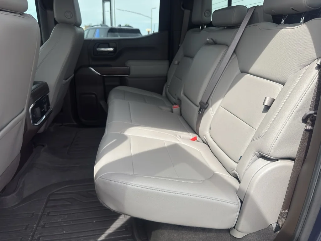 Used 2021 Pacific Blue Metallic GMC SLT image 14