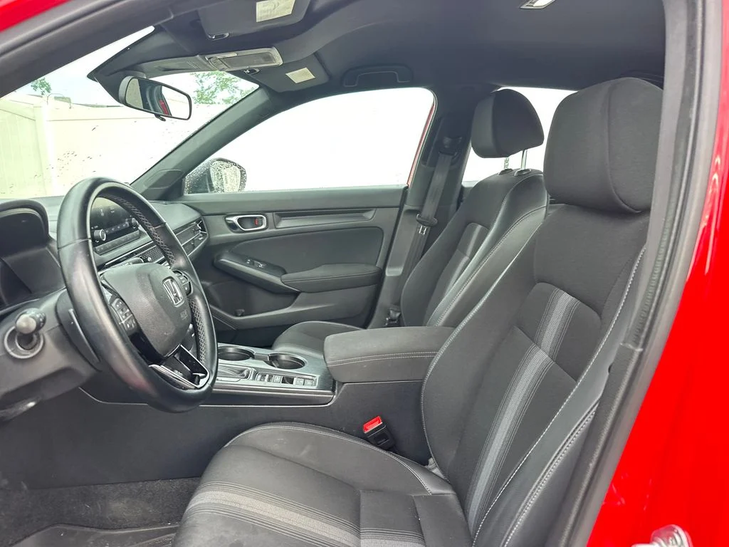 Used 2023  Honda Sport image 19