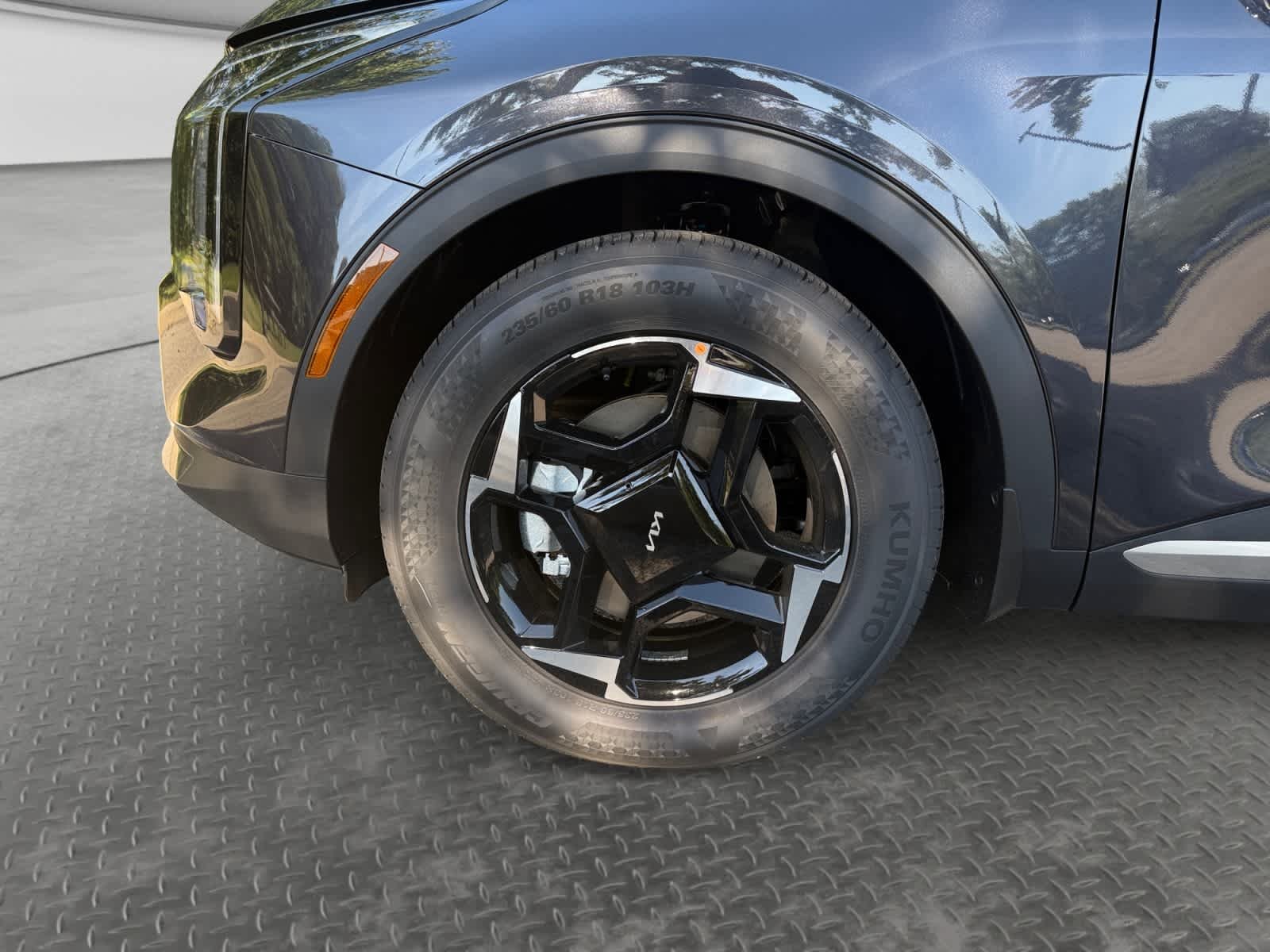 New 2027 Panthera Metal Kia EX image 9