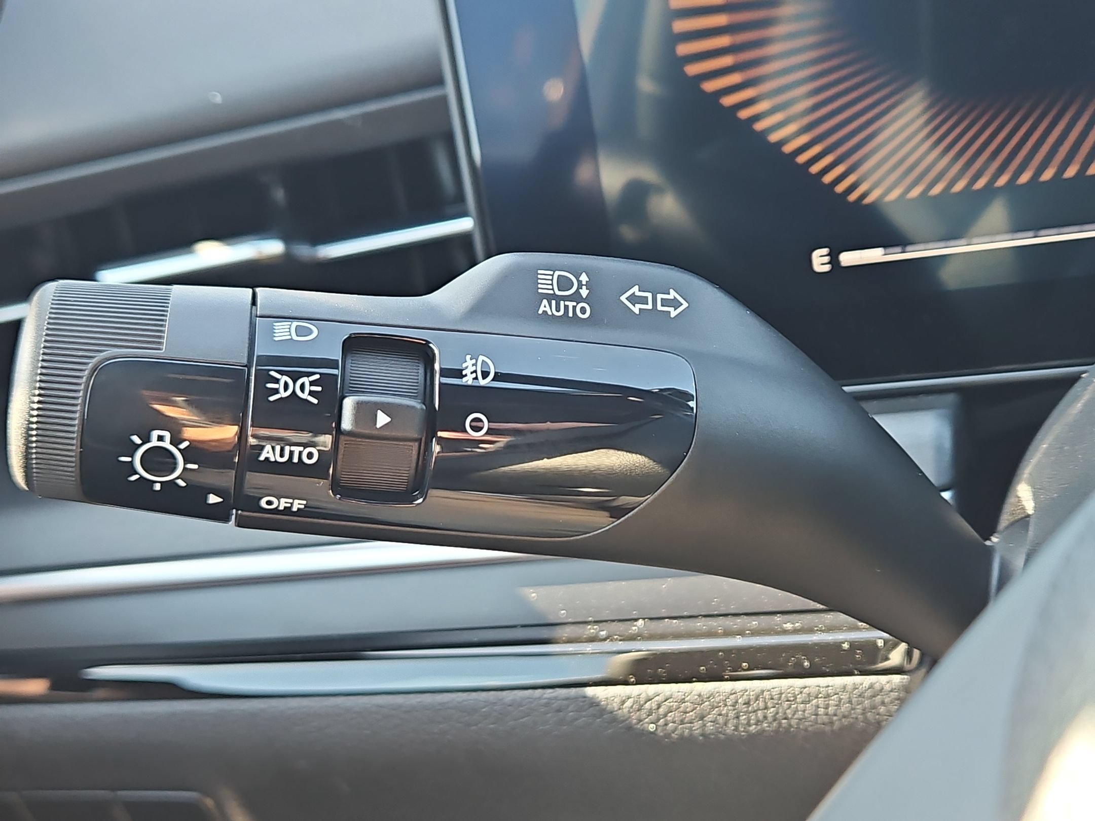 New 2026 Snow White Pearl Kia GT-Line image 20