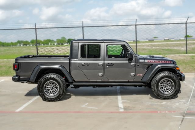 Used 2022 Gray Jeep Rubicon image 8