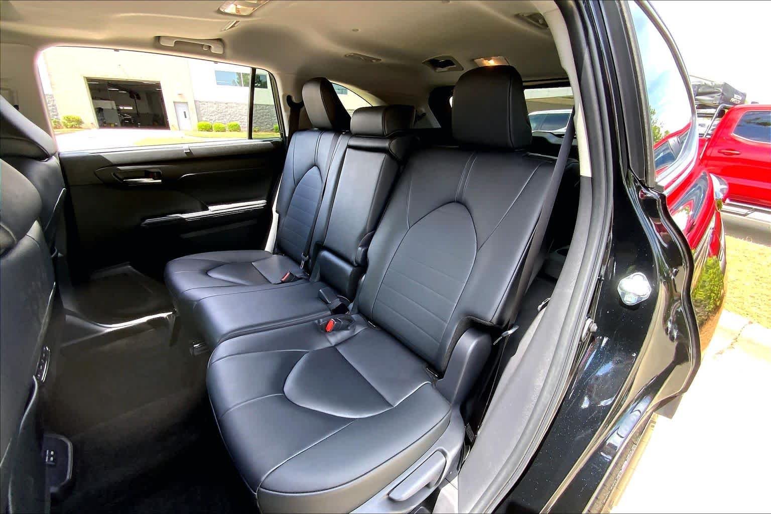 2026 Toyota Highlander XLE - Photo 21