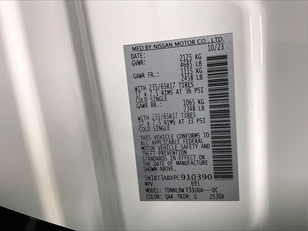 Used 2023 White Nissan S image 36