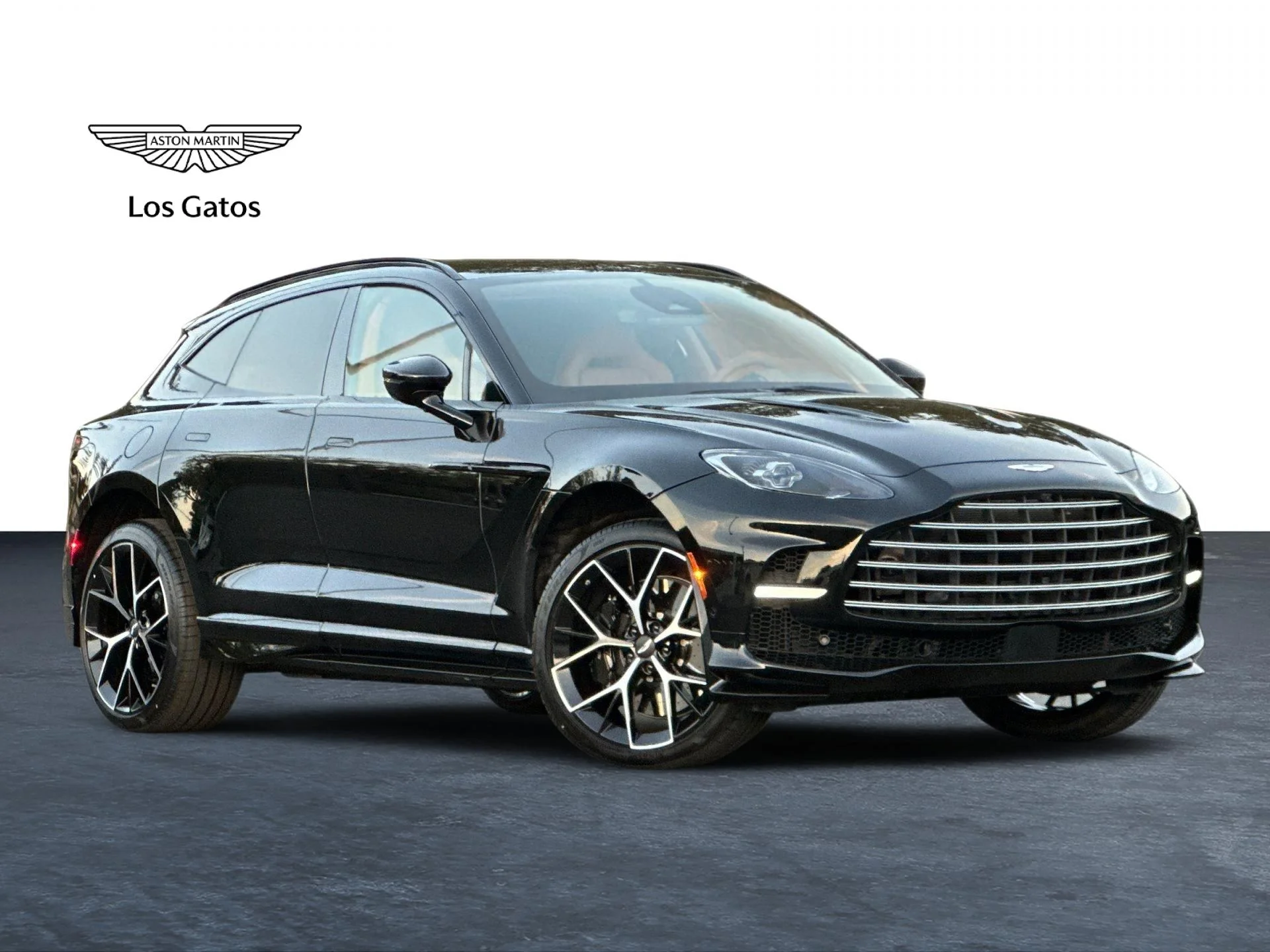 2026 Aston Martin DBX