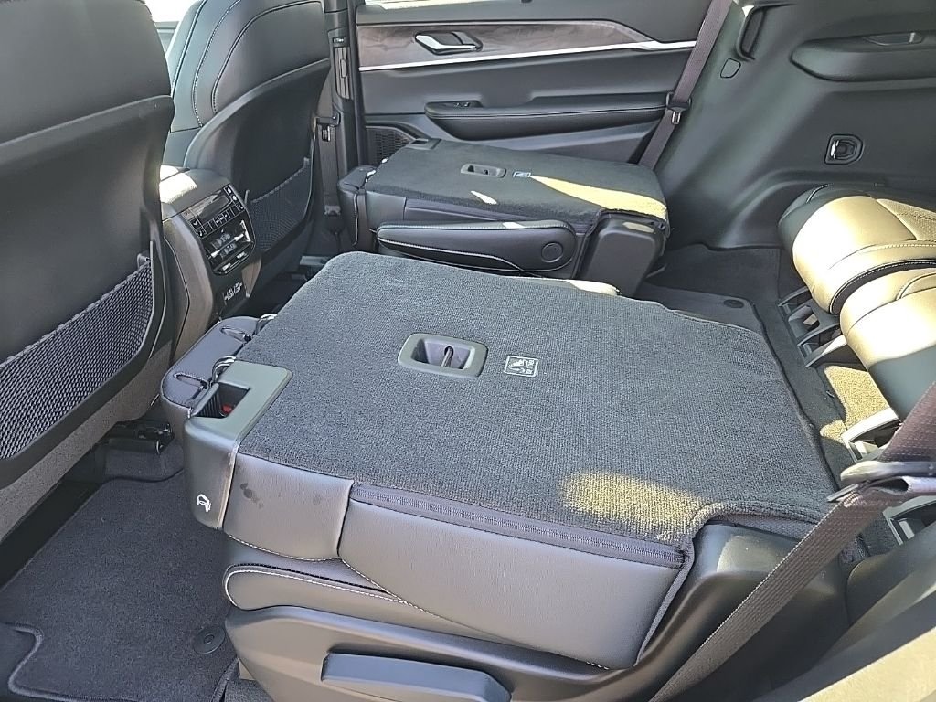 2025 Jeep Grand Cherokee L Limited - Photo 104