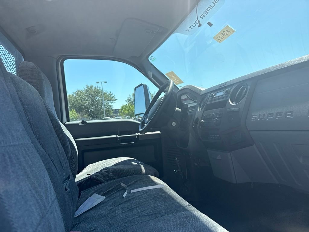 Used 2022 White Ford Base image 21