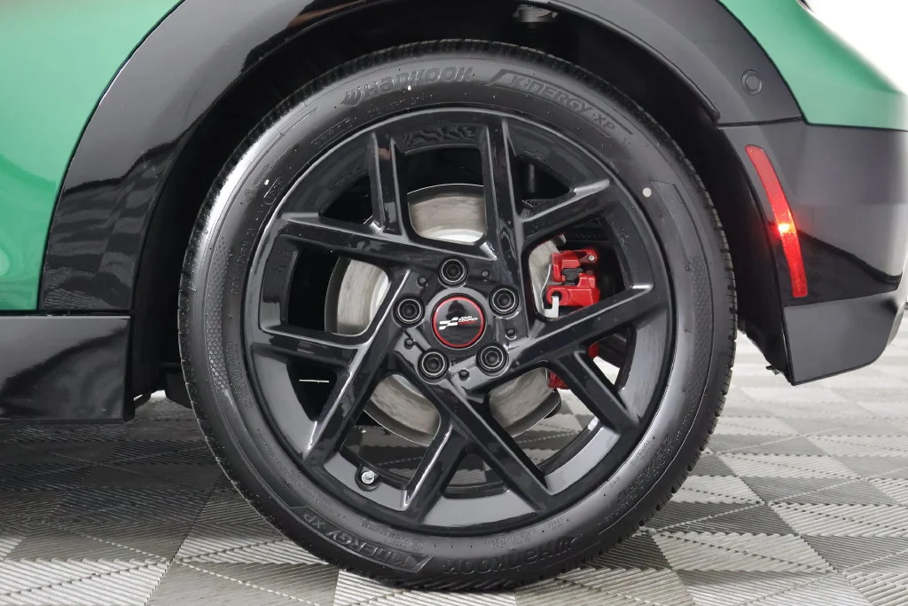 New 2027 British Racing Green Met MINI Iconic image 11