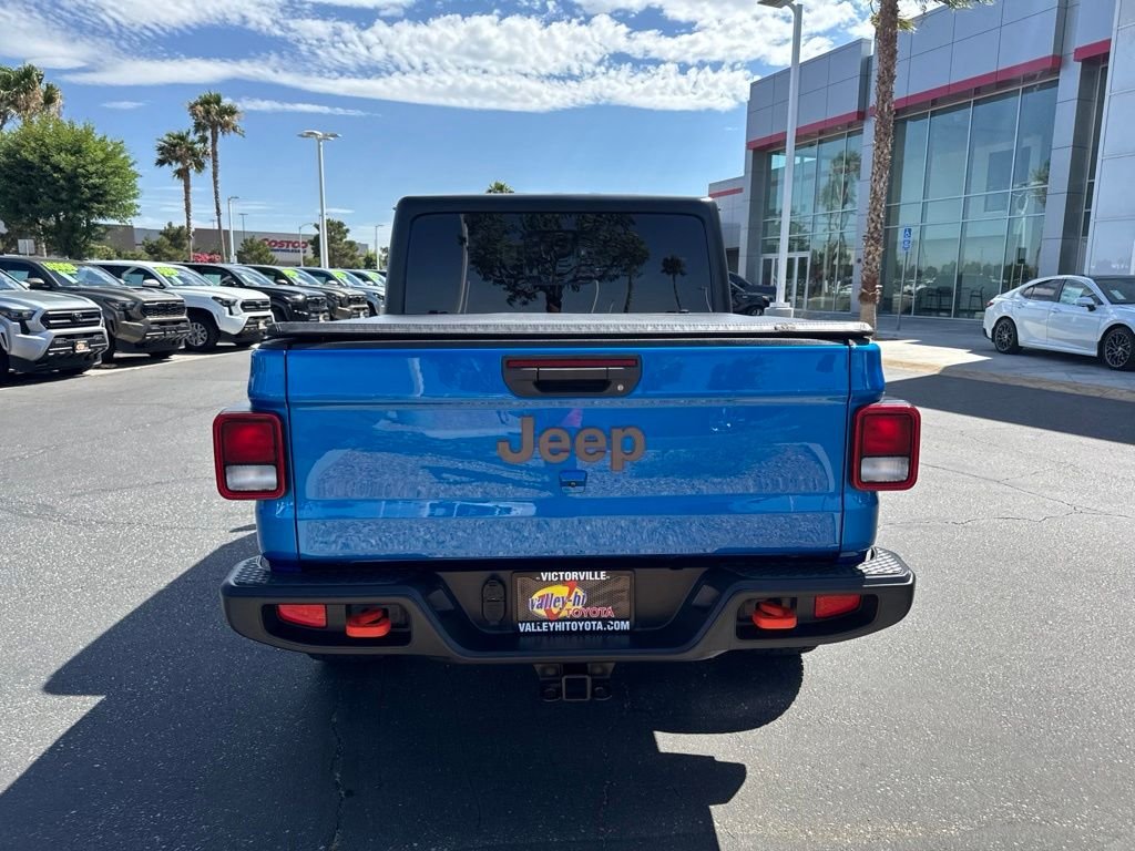 Used 2023 Blue Jeep Mojave image 6