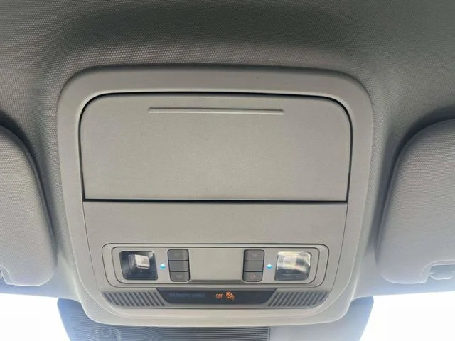 Certified Used 2023 Silver Ford XLT image 34